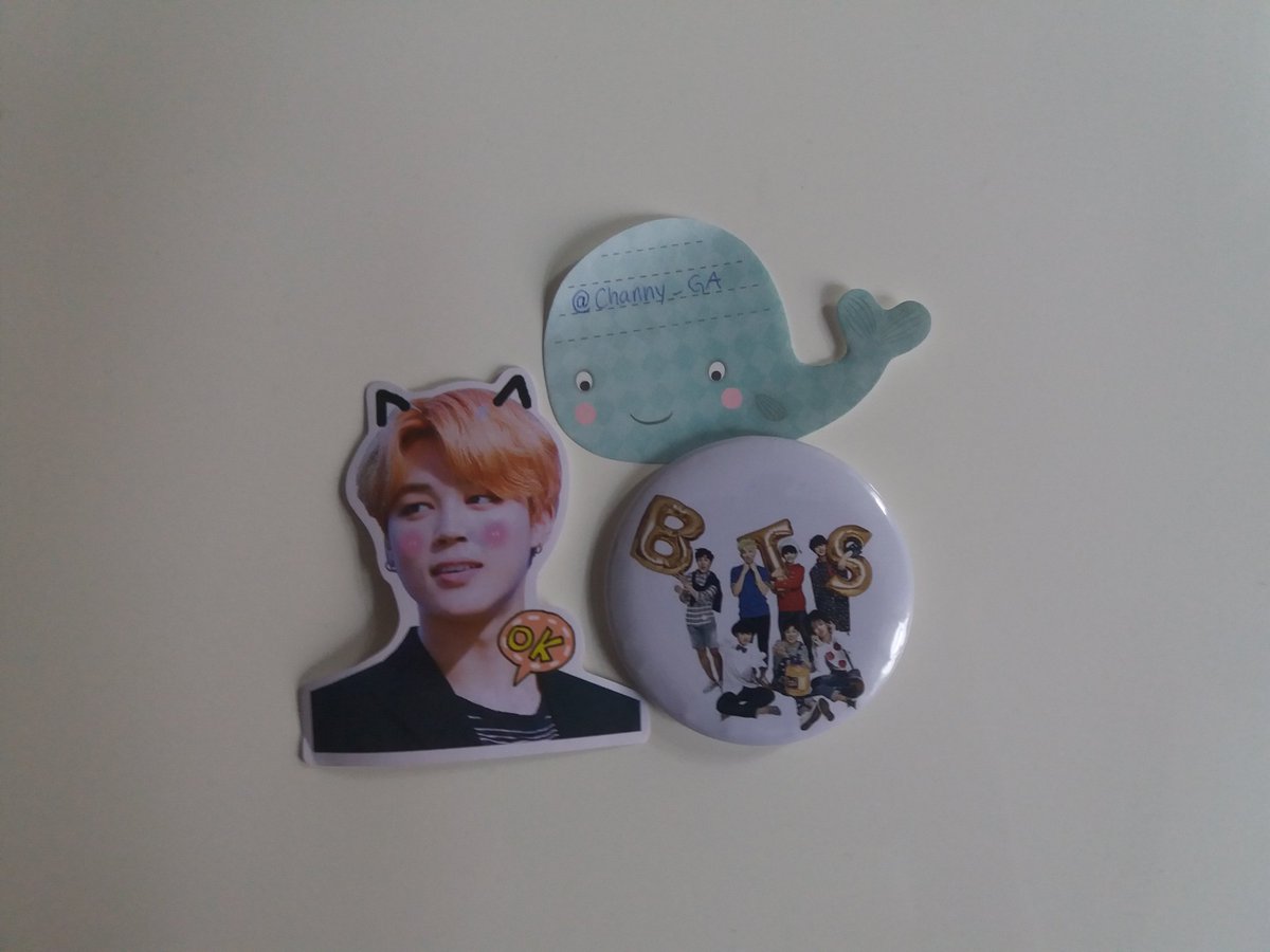 Channy_GA's tweet photo. BTS BUTTON AND STICKER GIVEAWAY 🌟

💌 rt to enter
💌 worldwide
💌 one winner
💌 comment your ideal date with your bias! 💘
💌 ends 5th november https://t.co/FmD6d5M5tG