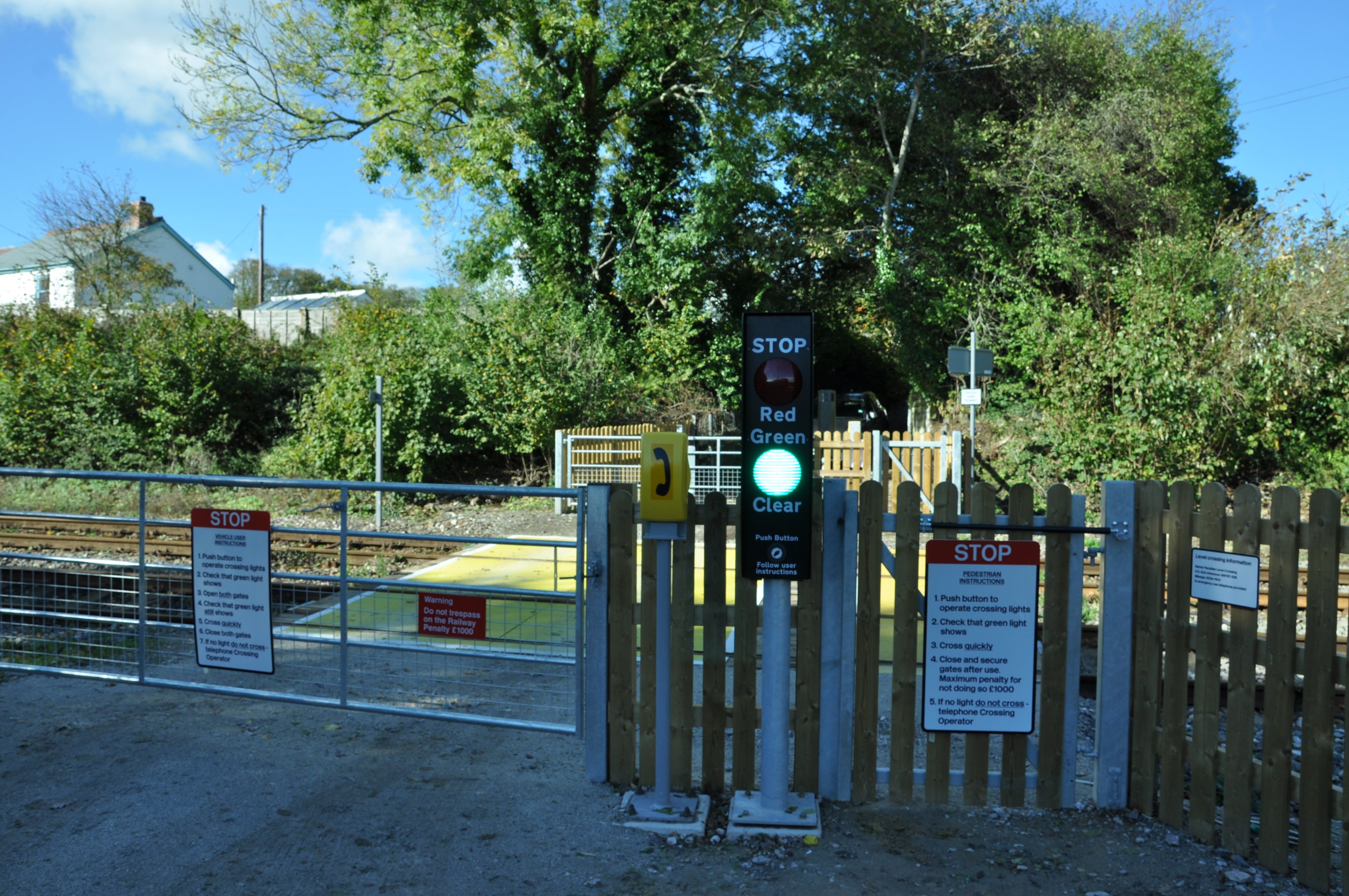 Network Rail Western New Miniature Stop Lights At Trevingey Redruth Paradise Truro And Holbush St Austell Level Crossings Are Now Operational Great Work By The Cornwall Capacity Enhancement Scheme Project