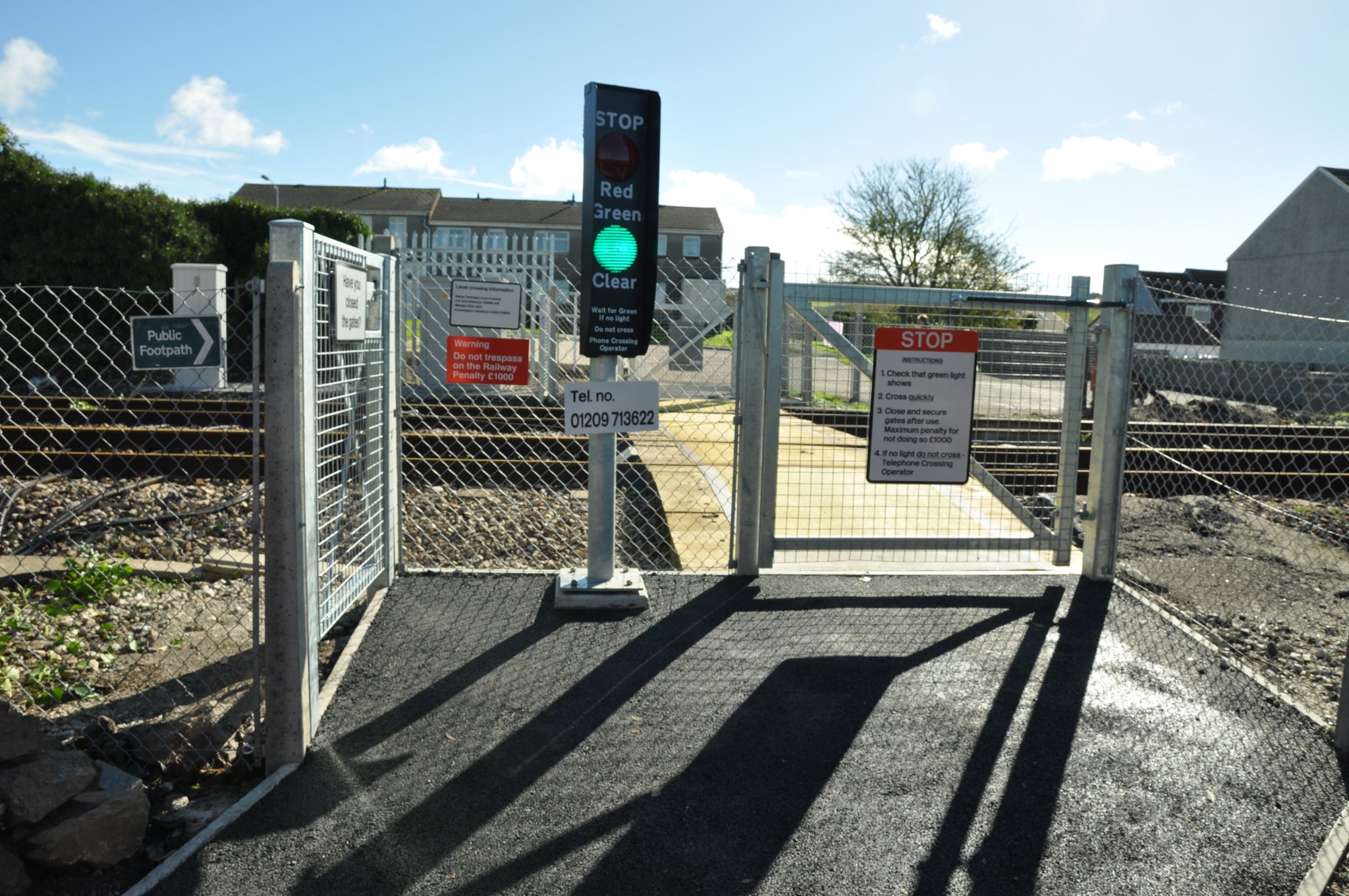 Network Rail Western New Miniature Stop Lights At Trevingey Redruth Paradise Truro And Holbush St Austell Level Crossings Are Now Operational Great Work By The Cornwall Capacity Enhancement Scheme Project Network Rail Western New Miniature Stop Lights At Trevingey Redruth Paradise Truro And Holbush St Austell Level Crossings Are Now Operational Great Work By The Cornwall Capacity Enhancement Scheme Project