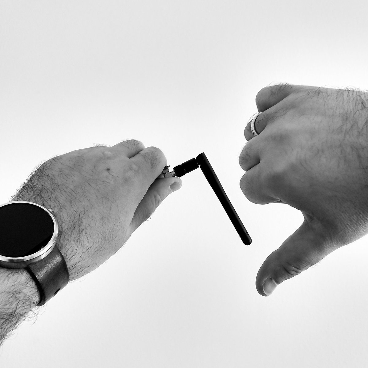 daltonrdo's tweet image. How many #dislikes does it deserves due to #powersupply #intermittency? #RIP #radio :( #IoT #smartyWiot #InternetOfThings #Engineering #InternetDasCoisas #Engenharia #RF #radiofrequency #radiofrequencia #antenna #antena #network #rede #data #dados