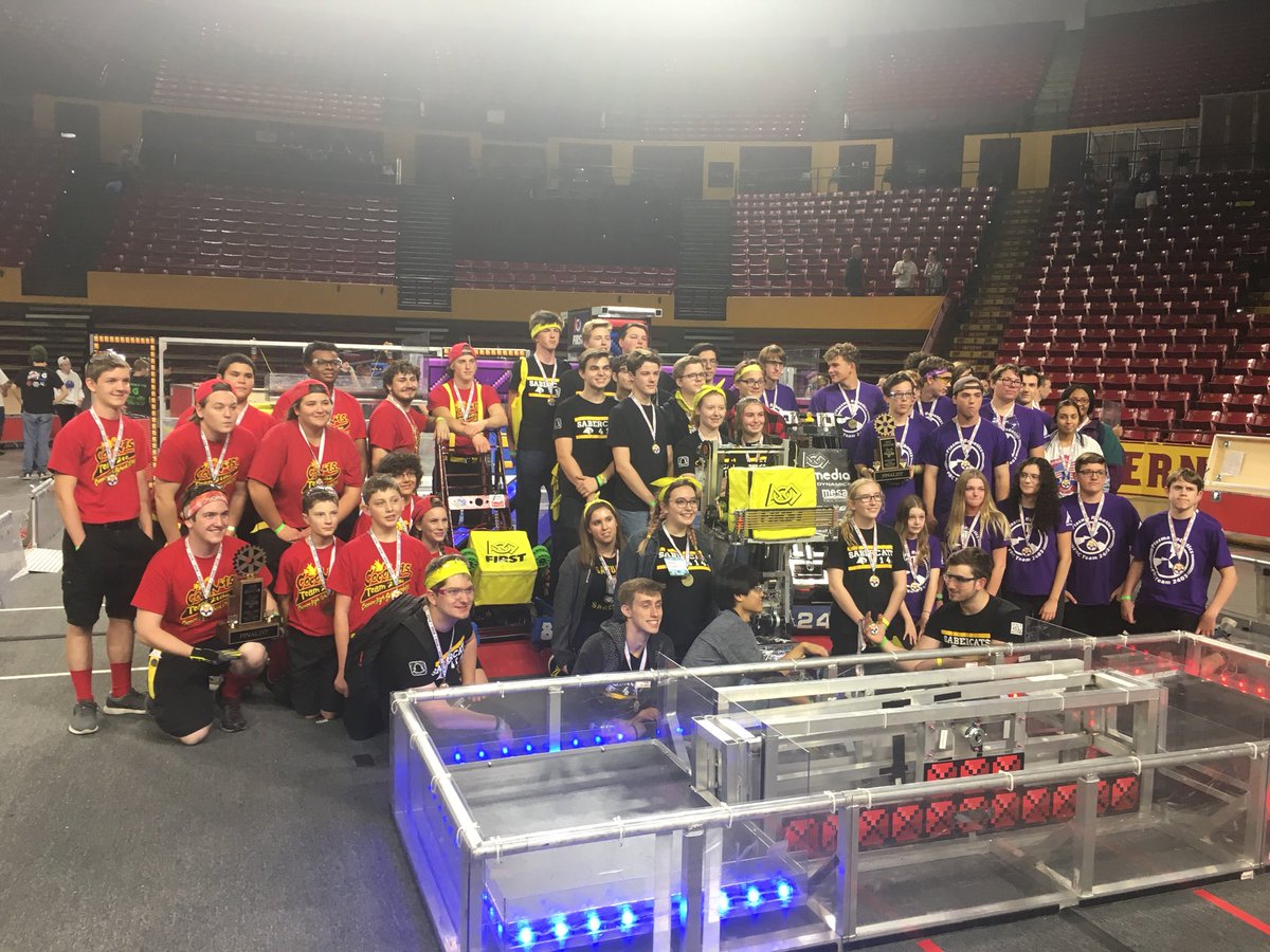 cocorobo's tweet photo. Finalist alliance at the Sanghi Foundation AZ FIRST Championship! Thanks to @PlasmaRobotics and @Sabercats4146 for being such awesome alliance partners! Congrats to @falconrobotics, @WestwoodRobots and Team 1212 on the big win! #omgrobots #FIRSTPowerup2018 #stemsquad https://t.co/Wt7zVzDN4A