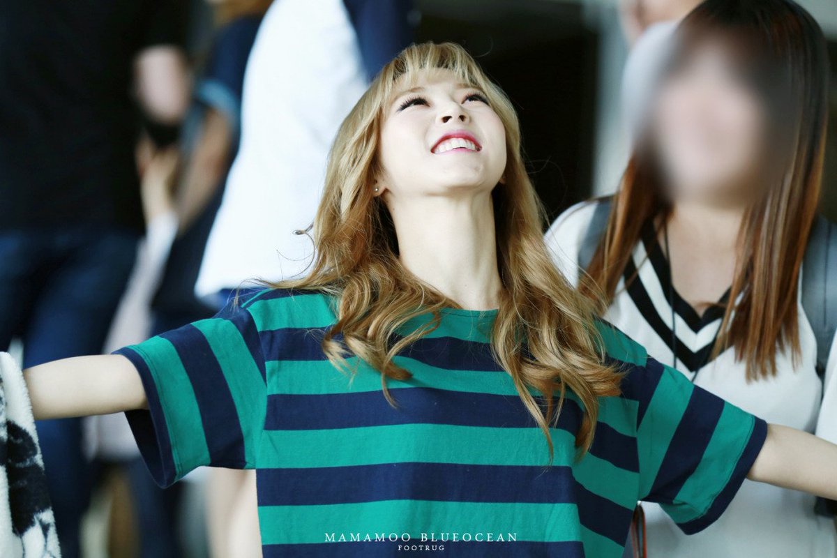 moonbyulpicss's tweet photo. Damn she is so cute https://t.co/vdx9vmskhj
