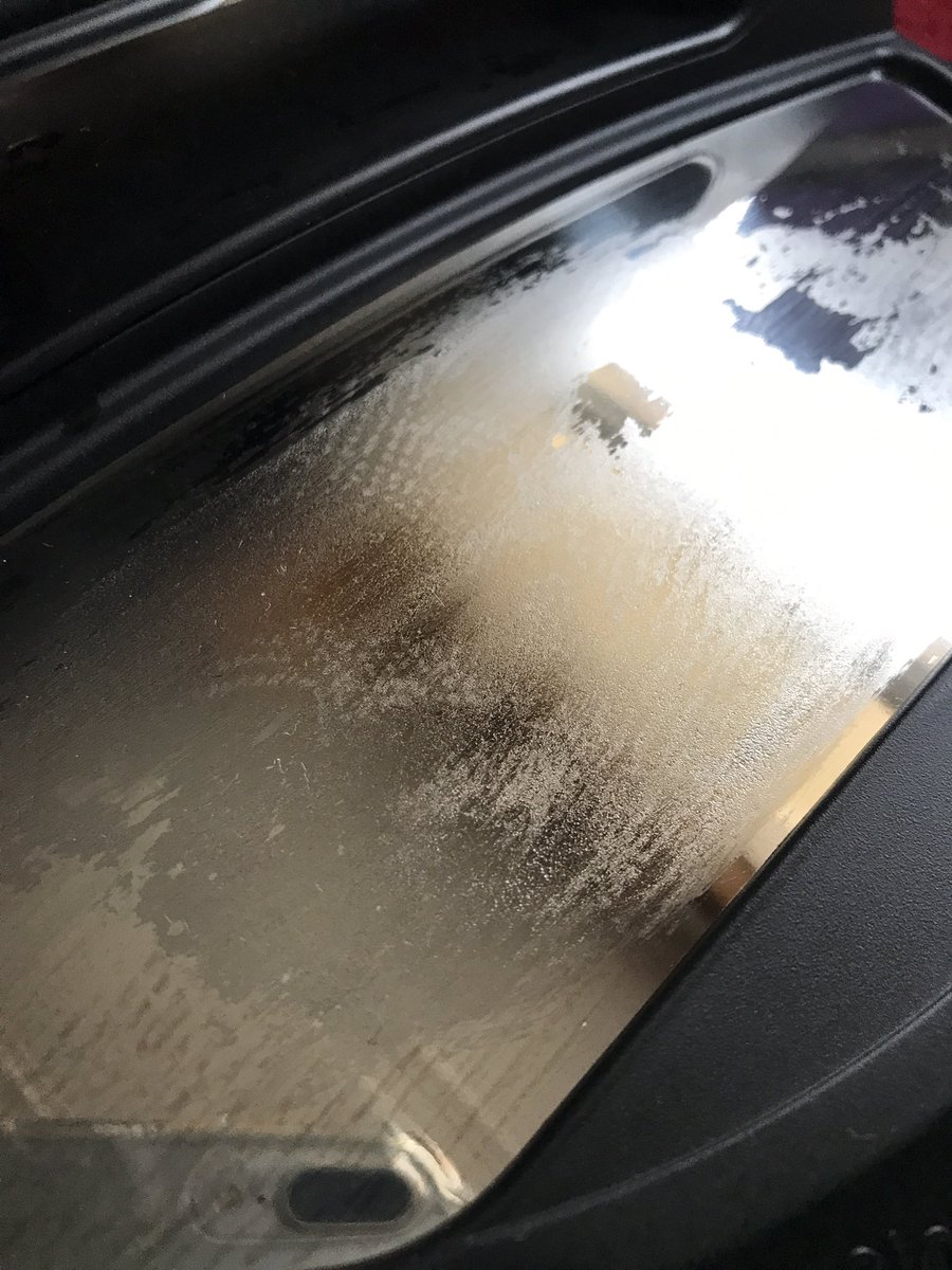 CinfullySimple's tweet photo. Wanna know the hardest thing about using @Instantpot? Getting the darn sticker residue off! #FunnyNotFunny #TriedEverthing   #SuperFrustrating #Ridic https://t.co/je7CEc1RXE