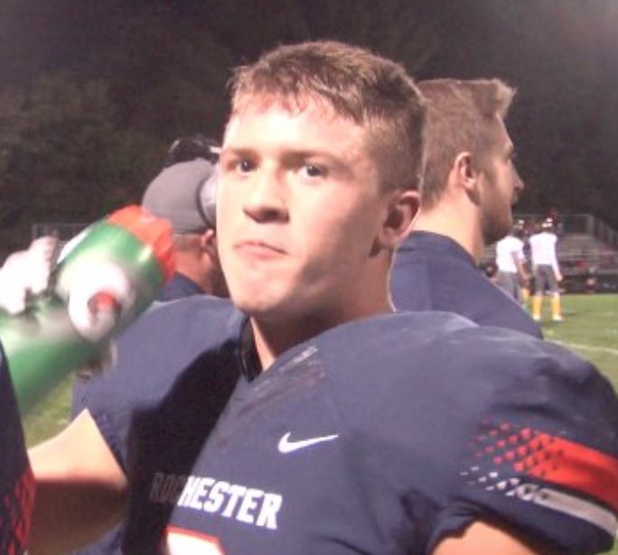 Channel1450com's tweet photo. Last week he got an offer from the University of Miami. This week he’s getting ready for the conference championship against Glenwood. Can Cade Eddington handle a #TQT? Rochester folks, send us the dirt on the Rocket wide receiver! https://t.co/jN51QIfgHP