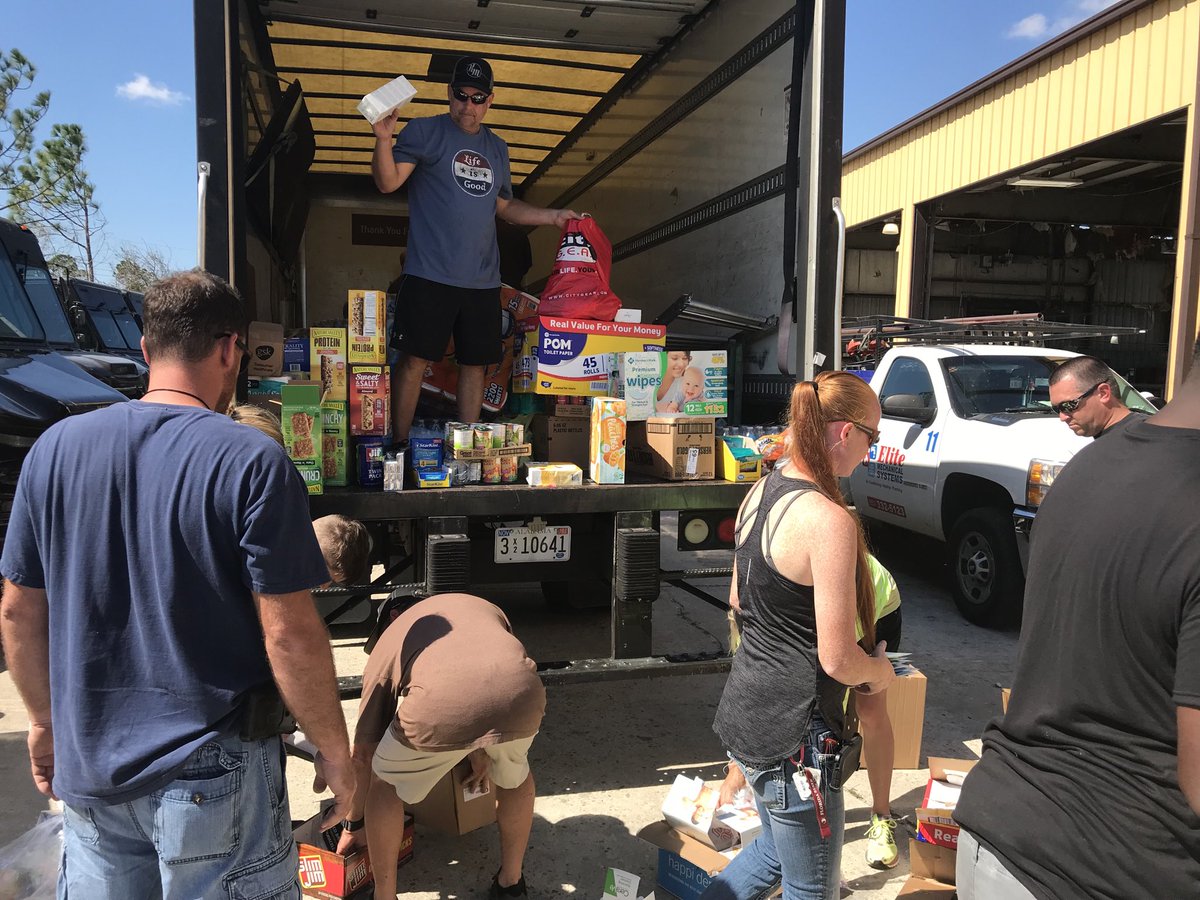 JVG1911's tweet image. Very proud of the Montgomery team, Sammy, Jerome, the entire management team as well as all of the package and Hub employees.  Collected a large amount of much needed supplies for the Panama City UPSers.  They gave of their funds and time delivering the load on Sunday AM.