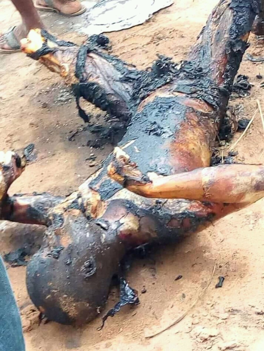 AtatingR's tweet image. This is whatCameroon military are doing to southern English speaking Cameroonian