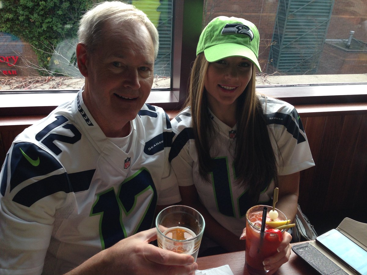 MandysLS's tweet photo. Go Seahawks! @yourmandygirl is a loyal fan! Celebrating another Big Win:) https://t.co/RNu42YrrkX