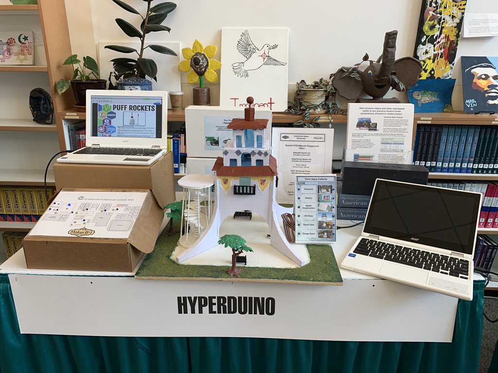 STEMCORNER's tweet photo. Come check out the #steampunk playground at #fallcue #legowedo #makertbit #hyperduino @EdTechGarcia @rogerwagner @CoolmisterV @RothmanCS https://t.co/GDFplubvBT