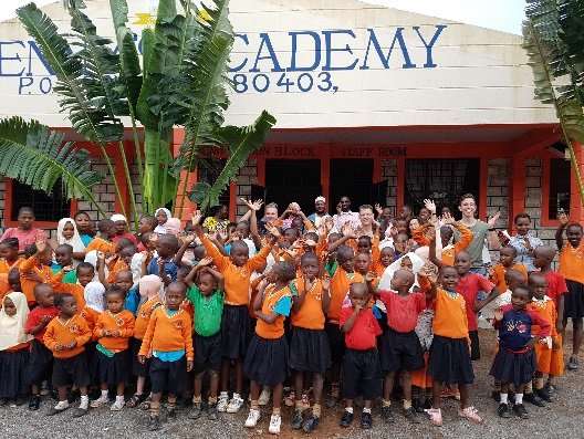ISW Hoogeland Kenia reis – Girls Empowerment Foundation westlanders.nu/jongeren/isw-h…
