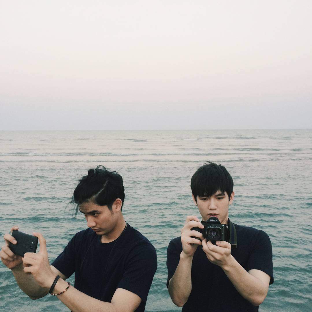 Throwback: TayNew Matching Pics Series tawan_v (IG) 021516 cr kwangatipornnewwiee (IG) 021516 cr kwangatiporn #TayNew  #Tawan_V  #Newwiee  #Newwiee_TayTawan  #polca  #เตนิว  #โพก้า