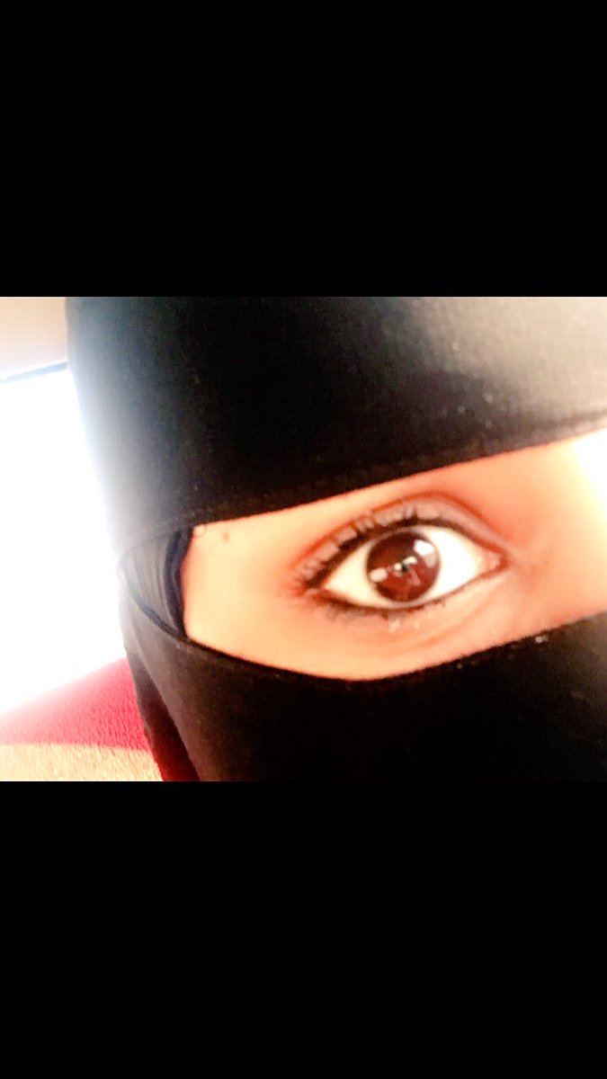 malookah9999's tweet photo. #اليوم_العالمي_للعيون  لا صار مالك في الجنوبيات معشوقہَ ريح ضميرك من عنا العشق وَ ارتاح يسعد مساء الجنوبيات في كـل ديرهہَ وَ يسعد مساء اللي من نصيبھ #جنوبيه https://t.co/IESnCw0mGl