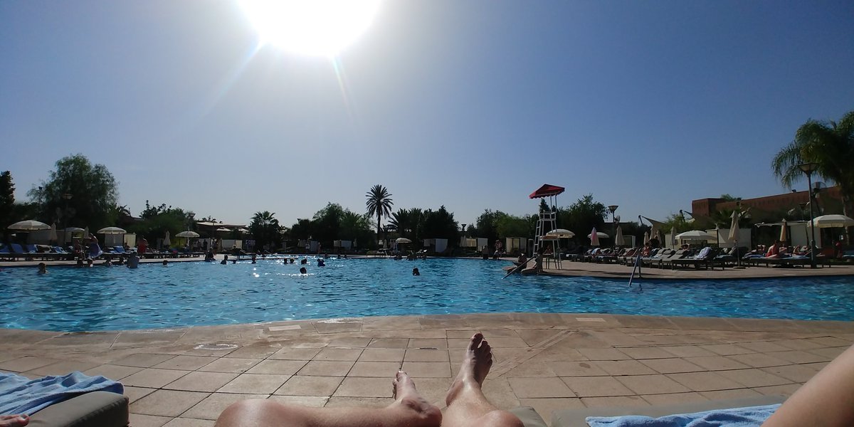 Ekki hafa àhyggjur af mér bjòrinn er frìr #Afrika #Marrakezh