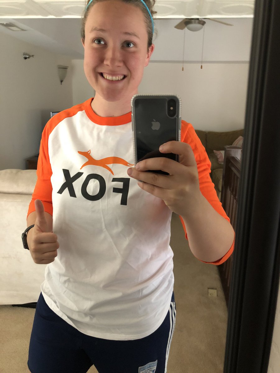 b_bethers's tweet photo. Got home from #APTANSC to find some #FOXATTIRE from @FOXRehab. Shirt number 9 😎🤙🏼 https://t.co/YXEDj1cqzP