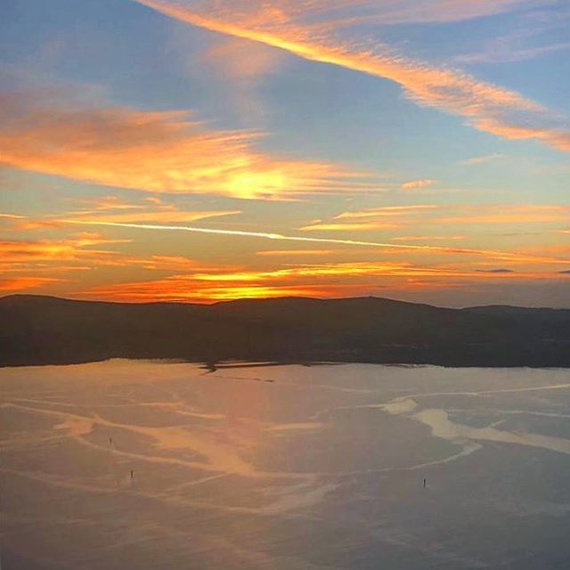 socia_bell's tweet image. Another stunning #Belfast sunset to welcome us home 💚 #ourweecountry #stormwho? ift.tt/2NHJe5t