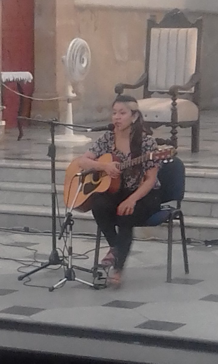 PersoTourCol's tweet image. Avant-dernier concert du Festival Internacional de Guitarra de #Cartagena ce dimanche matin avec du très bon (Sonia Diaz et Carlos Mario Muñoz) et du moins bon (Angela Tapias). Clôture à 19h30 au théâtre Adolfo Mejía avec (entre autres) #Quist et #ACuatroVeces
#CarthageneVivezLa