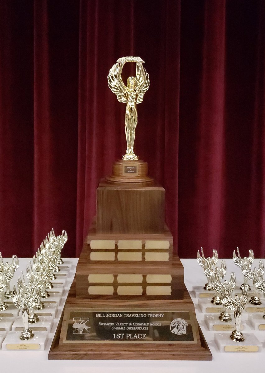 GlendaleDebate's tweet photo. Glendale Debate is proud to present the Bill Jordan Traveling Trophy with @KickapooChiefs debate to @centraldebate this weekend! Congratulations Central for winning the first Teresa Sparkman Invitational Debate Tournament! @ngcauldwell @DrPowersKHS @landerson320 @officialSPS https://t.co/CF0An7C0ho