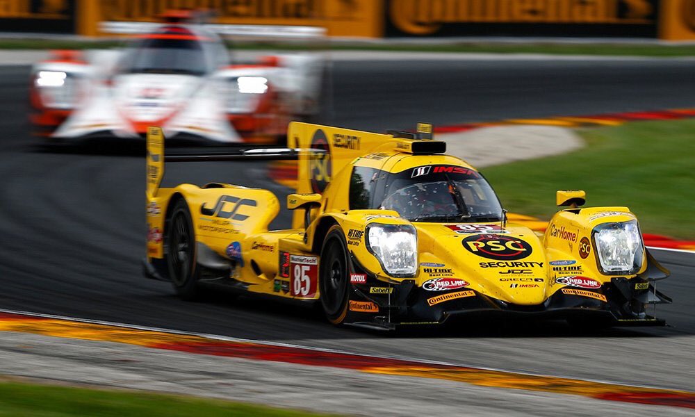 My favorite moments from @JDCMotorSports season: 1. @GAINSCOracing The pass at WGI for the win. 2. @stephensimpson1 and @MikejRacing win at Limerock in dramatic fashion 3. @JDCBananaBoat takes pole at Road America.