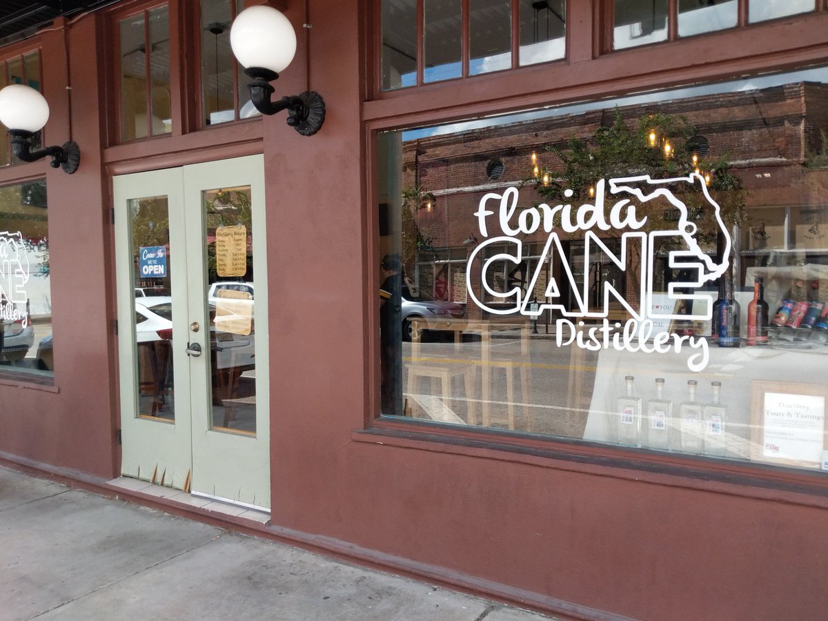 pennygn's tweet photo. Fire ant vodka...hot! (@ Florida Cane Distillery - @canevodka in University, FL) https://t.co/LryMUL8AZQ https://t.co/zSLCsbuTgh