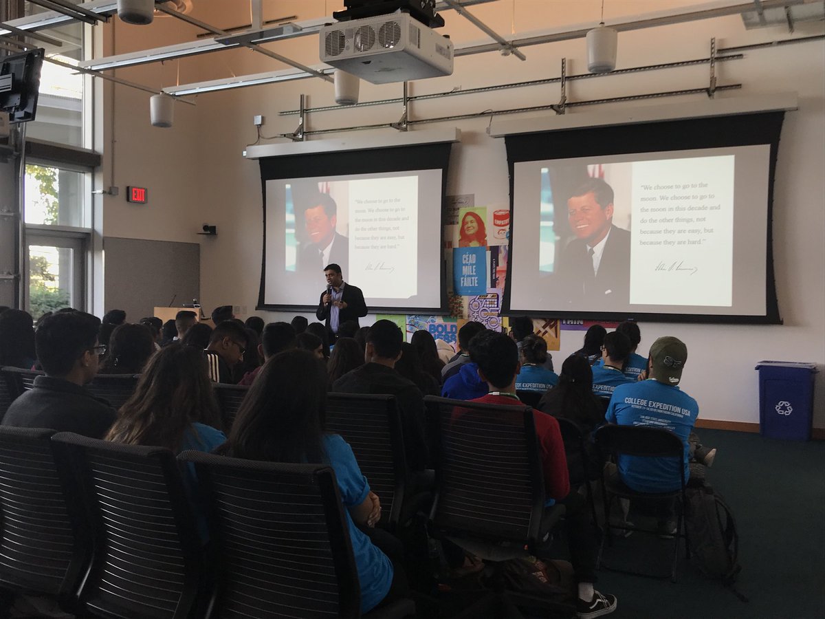 CollegeExpWest's tweet photo. “You can really get stuck in life sometimes worrying about oh I wish I would have done things differently ... but really if you live in the moment, live in the now, you embrace the idea of ‘next play.’” - Our values speaker, Asif Makhani https://t.co/P8BdLVUVCC
