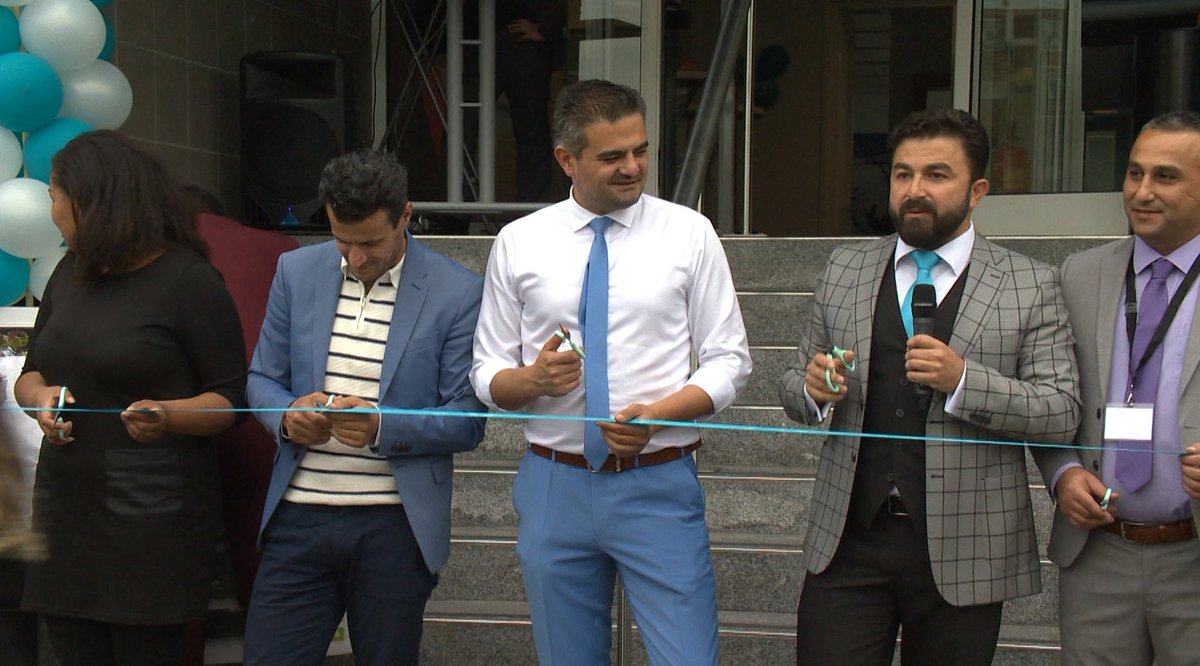 demet.nl/watch.php?vid=…
DENK opent partijkantoor in Den Haag:
"Andere partijen doen hun navigatie aan als ze hierheen komen, wij zijn hier dagelijks" (VIDEO)