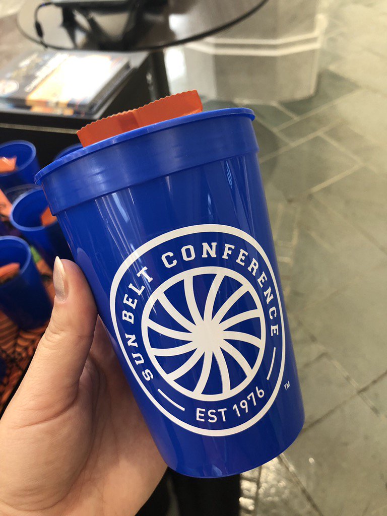 thenolamom's tweet photo. The @SunBelt conference got in on the fun today too! #nombfamilyfun https://t.co/aeq27bTfXi