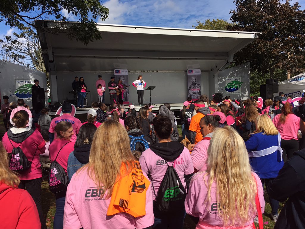 mattaustinTV's tweet photo. Thousands turning out to support @AmericanCancer #MakingStridesAgainstBreastCancerWalk in New Haven. An inspiring day and hopefully will help lead to a cure. #NBCCT https://t.co/yHfoJkz18A