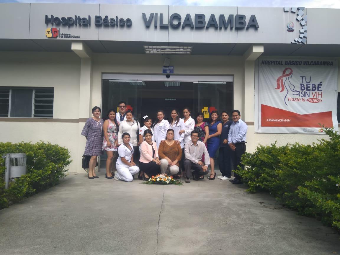 Maylin53105017's tweet photo. Brigada médica de Loja BMC @embacuba_ecuad @brigadacubanae @DiazCanelB @CubacooperaCu #Cuba #CubaEsSalud #CubaCoopera https://t.co/Cj3DekIgi9