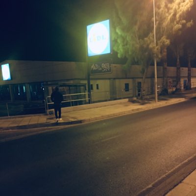 foli_florent's tweet photo. #NouvellePhotoDeProfil https://t.co/6rIYXG9qVY