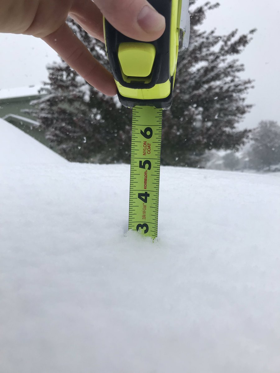 groundeffectsNE's tweet photo. @NWSOmaha 2.75” so far in Papillion, NE https://t.co/Q0nLIrnmjE