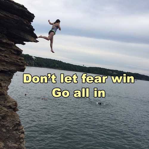 dailyword4you's tweet image. ..If anyone wants to follow after Me (Jesus), let him deny himself, take up his cross daily and follow Me.  Luke 9:23 CSB  #MatthewWest  youtube.com/watch?v=0RwDpn…