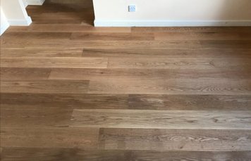 HertfordFloor's tweet photo. We get around @HertfordFloor &amp; that incs fitting full houses.We recently fitted this gorgeous American Prime Grade Solid Oak in Welwyn Garden City. #hertfordflooring #WelwynGardenCity #primegradesolidoak #middletohighend #oakwood #primegrade #americanprimewood #fullhouses #wood https://t.co/tzVH4iRXBC