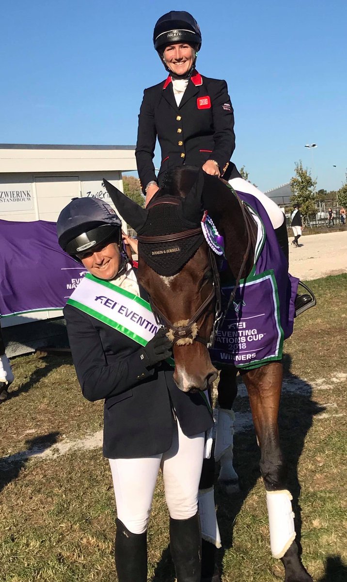 When you get to ride on a team with your absolute hero and then she tells you she wants a picture with you because you have a future superstar 🤩 ... Thanks @pippafunnellTPT 😘 #lucky #mademyday #fangirlmoment 😂