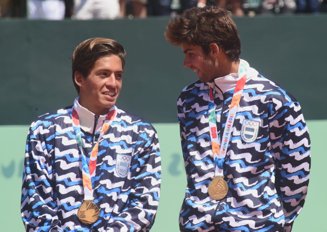 DpfaaI6W0AQLydE.jpg:large