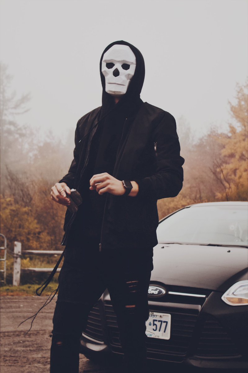 JordanMPhotos's tweet photo. Spooky Scary Skeleton ☠️🖤 #photography #halloween #fall https://t.co/xNoHV1jxIf