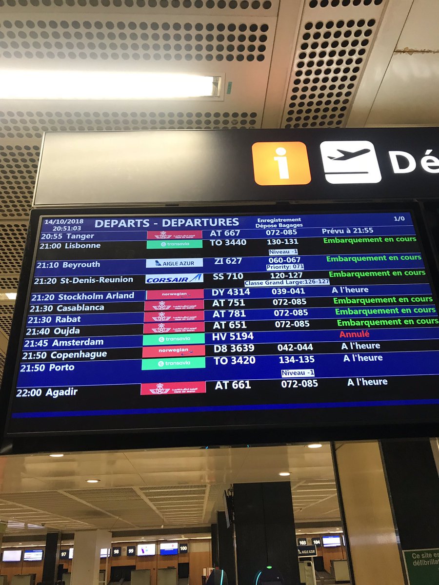 BabetteSocial's tweet photo. Very stylish @transavia om iedereen naar het vliegveld te laten komen en dan de vlucht te annuleren 👍🏻 https://t.co/FOLdFk9W5a
