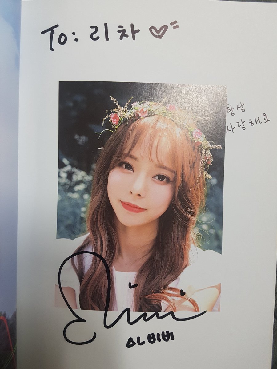 vivi’s handwriting is so pretty and delicate pls protecc her