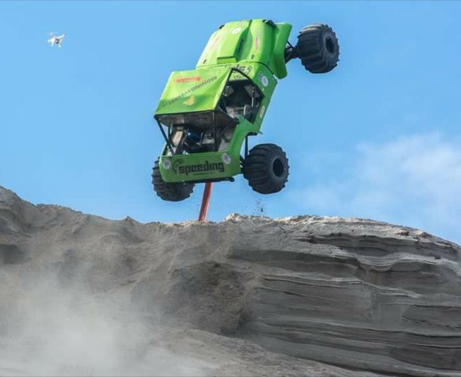 Speedingnu's tweet photo. First post on Twitter.
Social media has not been a priority as we focus so hard on product development, support and sending parts on time so . But when Tobias number 2 started working with us we are jumping on and going to start Tweet #FirstTweet #Formulaoffroad https://t.co/ukTeWgXQxL