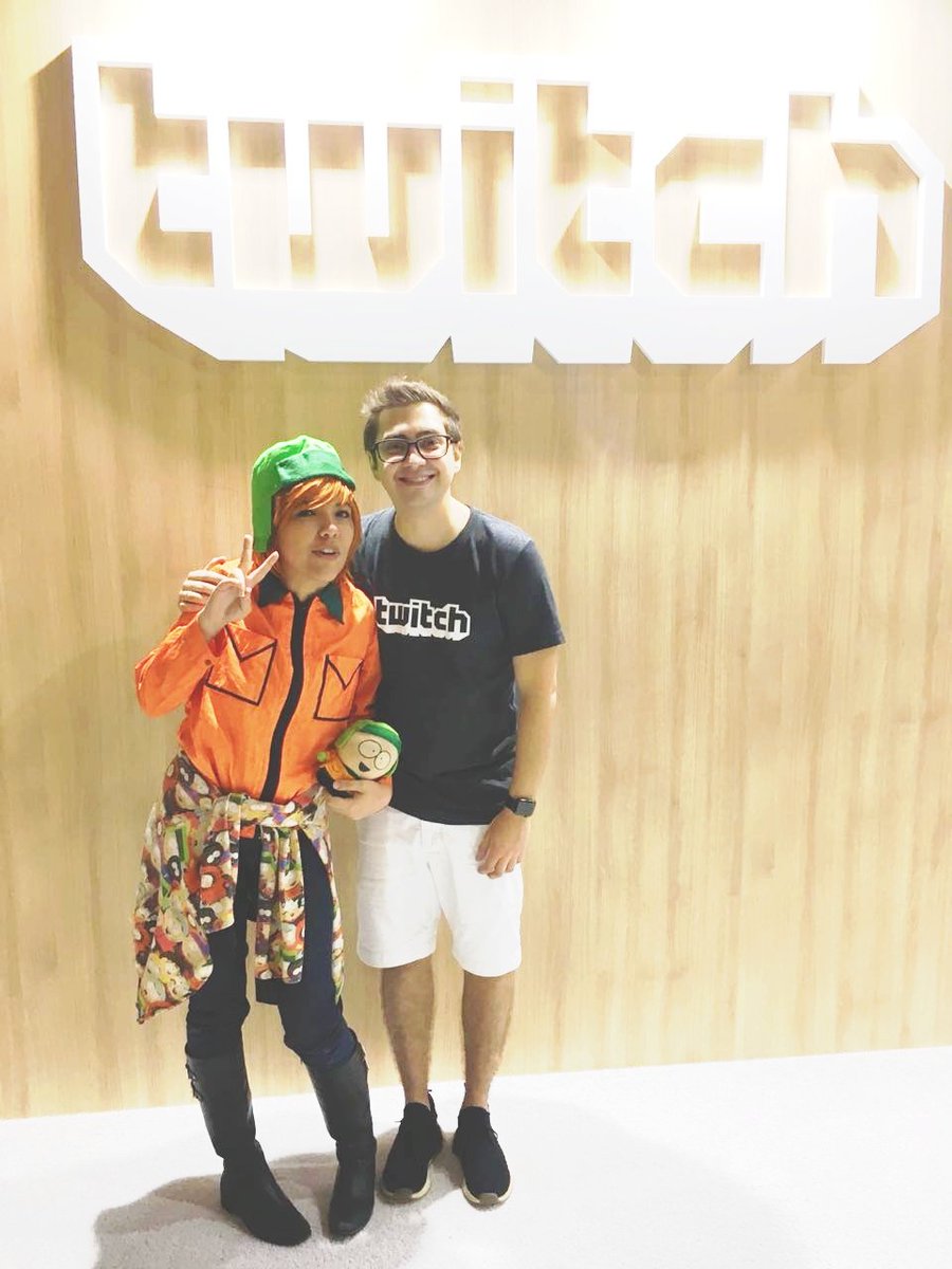 Piper viu o LP e MCR! 💋 tweet media