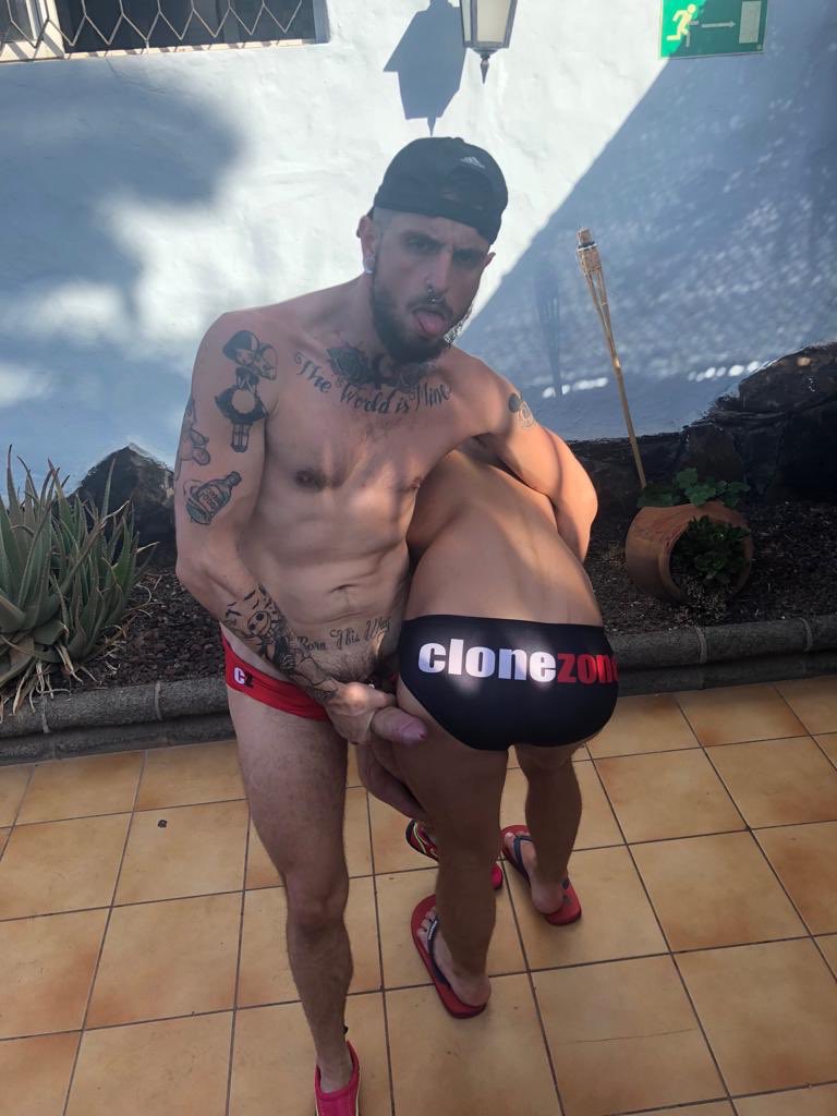 Clonezone tweet media
