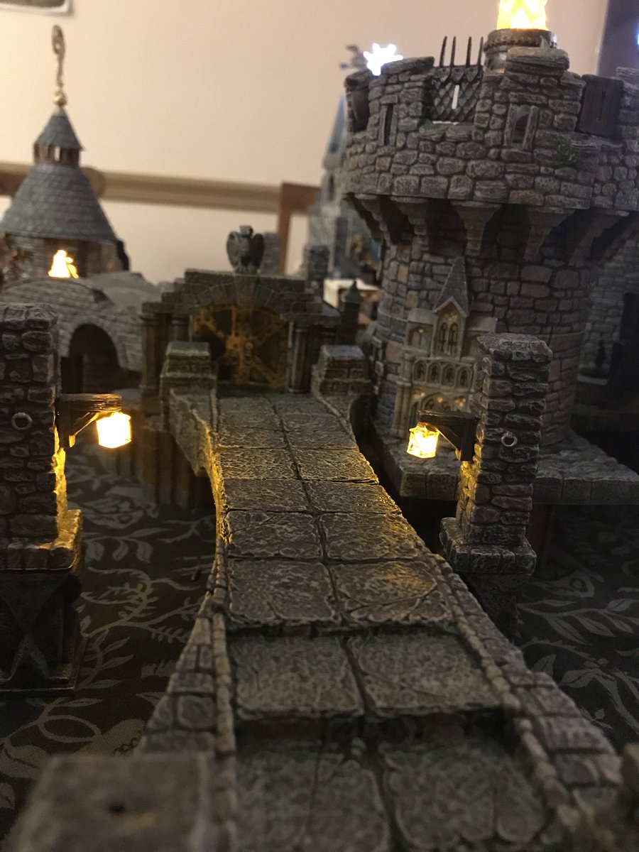 PadmesLover's tweet photo. My builds for today and art images I shared with the players last session of #Valakki #CurseOfStrahd
#I6Ravenloft #DungeonsandDragons #dnd #ADnD #Greyhawk #dwarvenforge @NateTaylor @Dwarvenforgenyc @dwarvenforge https://t.co/3URZt9sfDr