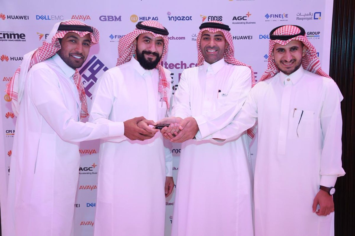 هذا الإنجاز وغيره من الإنجازات لم تكن لتتحقق لولا توفيق الله سبحانه وتعالى ثم جهود فريق العمل الرائع ببرنامج <a href="/Badirprogram/">برنامج بادر</a>