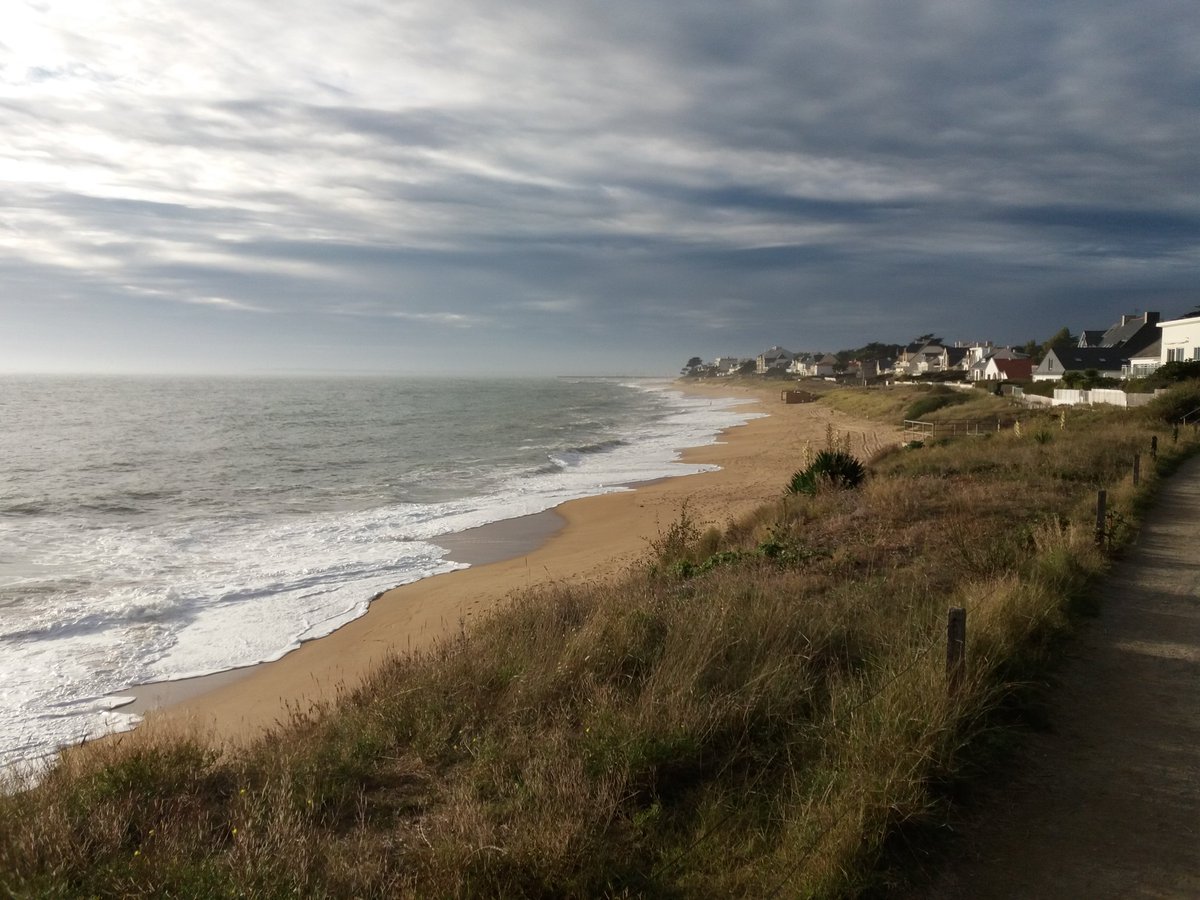 deBontRob's tweet image. Plage de #Pornichet. Grande marée.