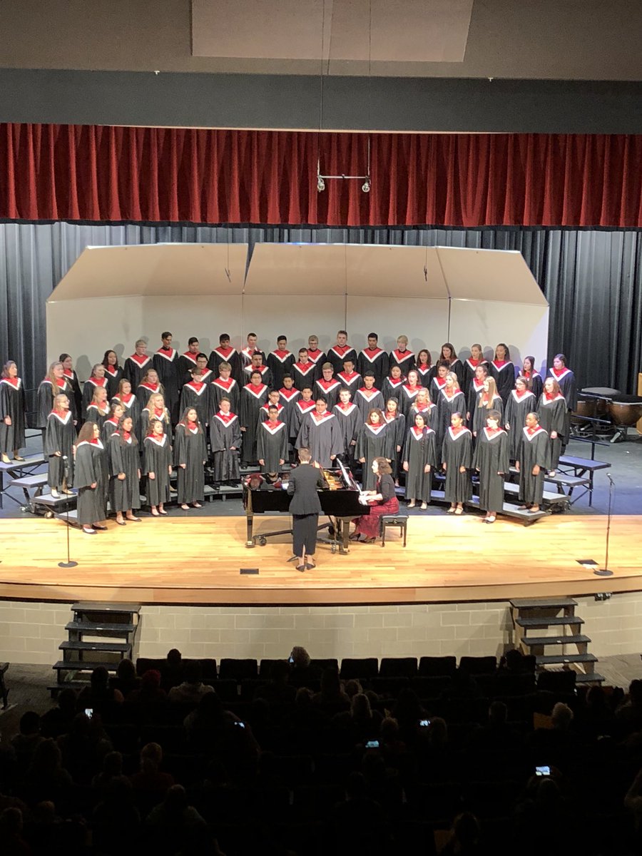 jimm_moore's tweet image. Congratulations Crete HS vocal music students and staff for a great Autumn Colors concert! #cretecards