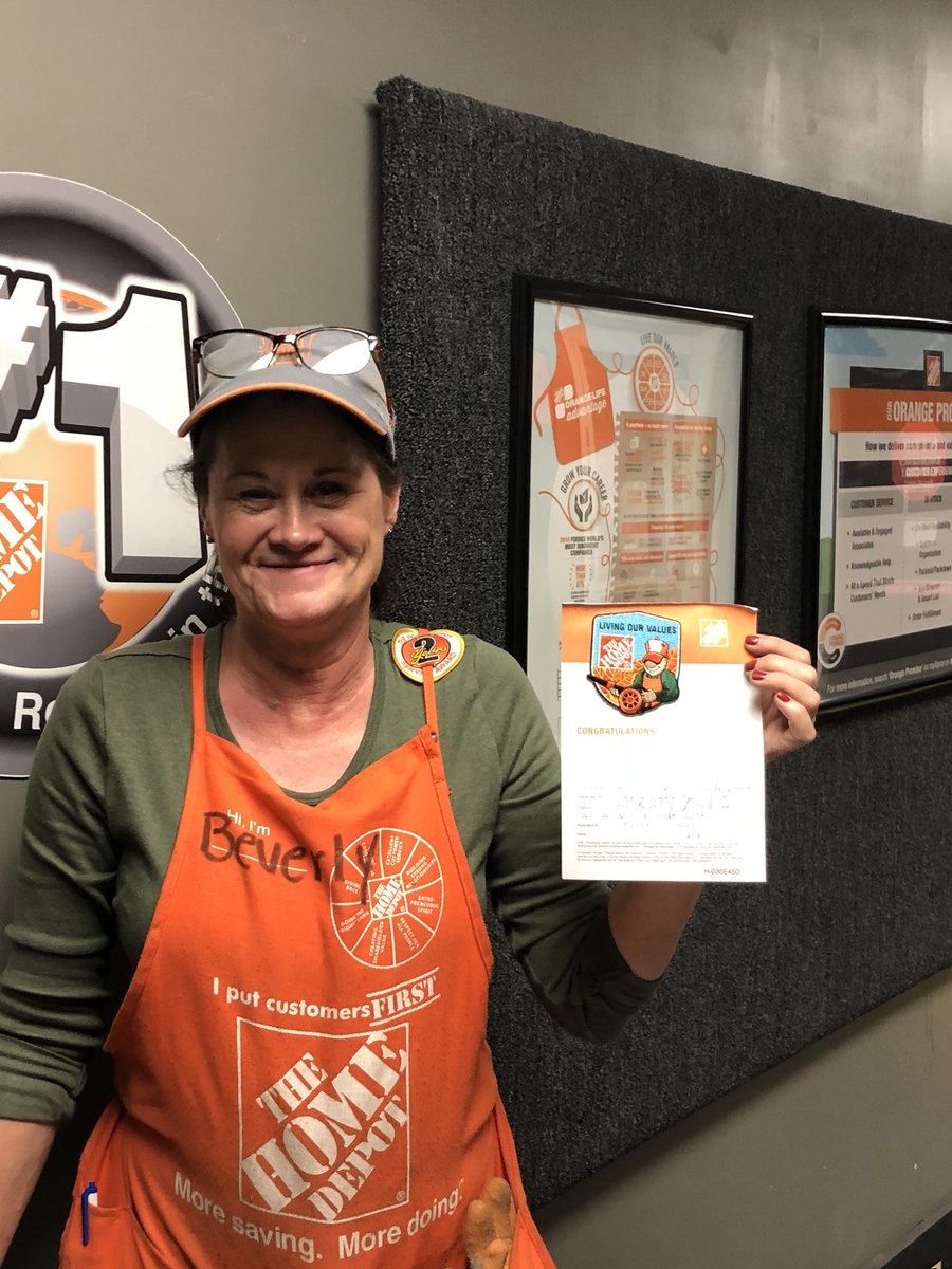 CharlesEmblerHD's tweet photo. Beverly taking ownership of Halloween🎃#248#3629# @StacyWaltonTHD @akg3953 @JimSimmonsHD @Fuller10j @mhbsox @SteveGo56648603 https://t.co/bhKthElV1R
