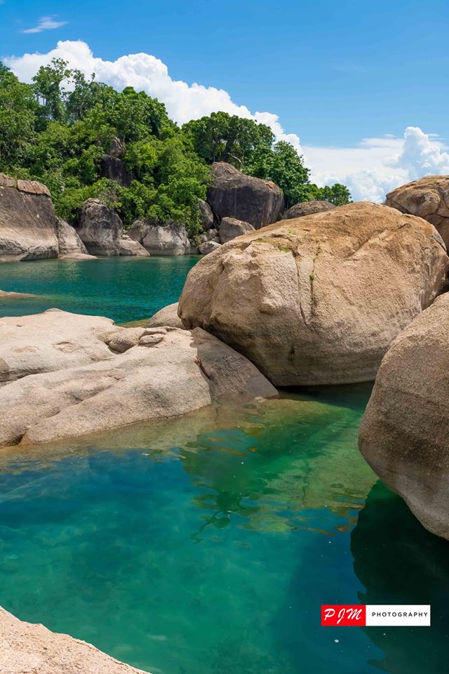 Ever friendly and welcoming people from Malawi.
Friendly and genuine smiles of the locals, beautiful landscapes, Fresh water Lake Malawi, Mountains, Cichlids, Chikala pillars, wildlife and birds species to see and more.
Visit Malawi, Explore Malawi.
travelmalawiguide.com