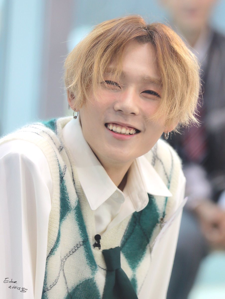 PENTAGONBrasil's tweet photo. [#2YearsWithEDawn] 😁 #이던

☆.｡.:* ✨ Smiling E'Dawn Appreciation Post ✨*:.｡.☆ https://t.co/xQYXWdUgGh