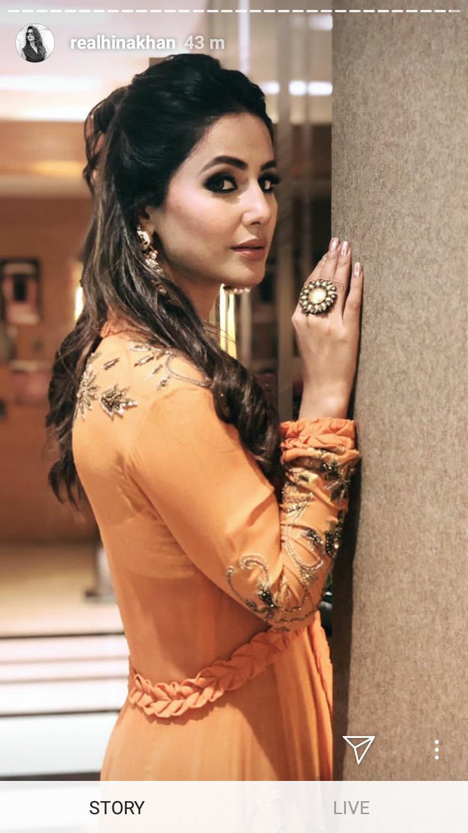 shiningstarhin1's tweet photo. @eyehinakhan mam 
Photoshop pic 1
My love for you is a journey starting at forever and ending is never 
My six words love for you I can't imagine my life without you
                   I LOVE YOU 
 #Komolika @ektaravikapoor #KasautiiZindagiiKay2 #HinaKhan #HinaHolics https://t.co/VhCOfBCtRG