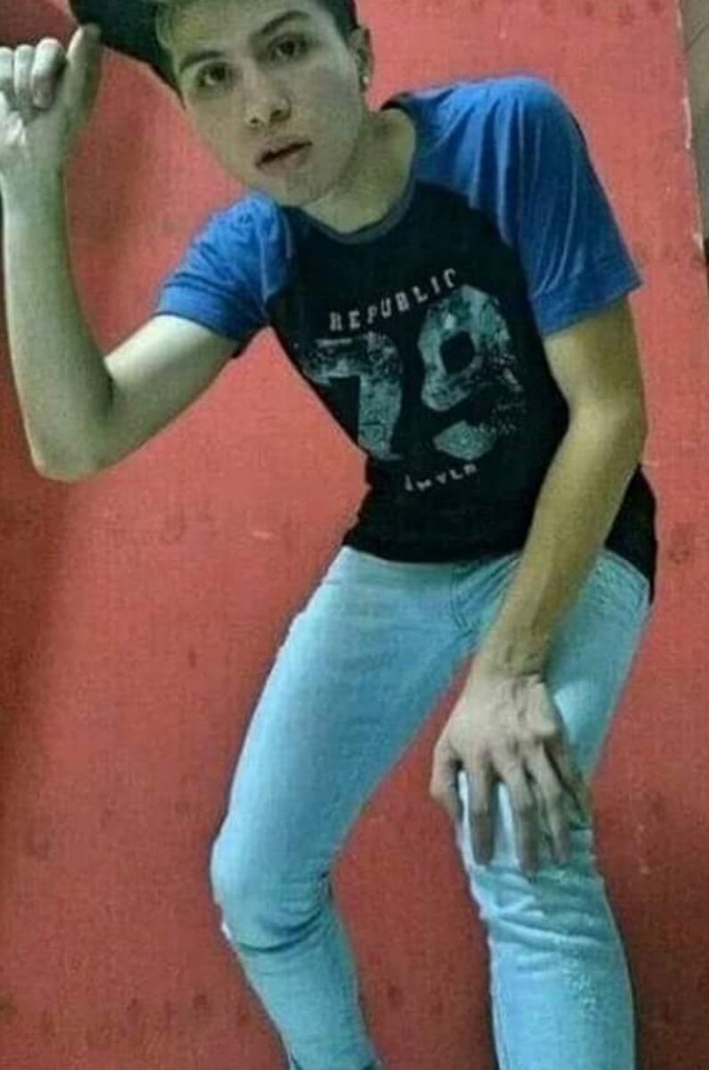 Psov11's tweet image. Como me ves tú / cómo me ve mi tío.