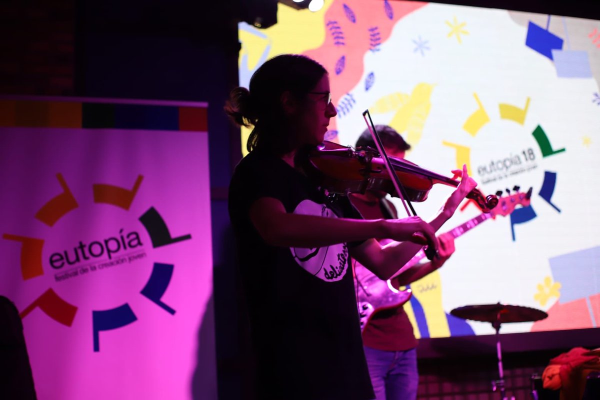 eutopiafest's tweet photo. 🎶 @Delicatessen_tw en #eutopía18 https://t.co/cxkivGTxSz