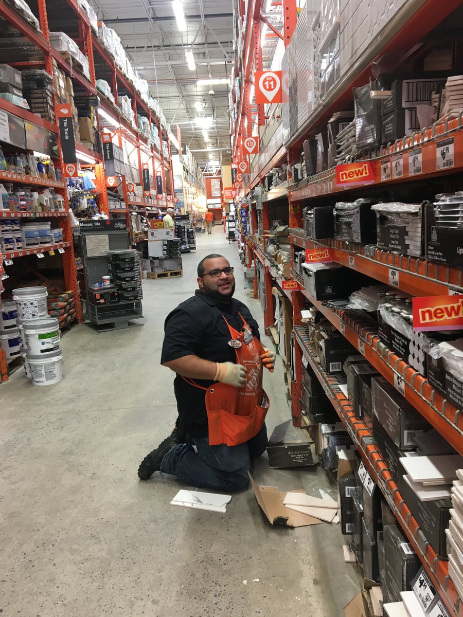DavidDimick4132's tweet photo. DS @4108Serrano  working his department to be certain it's shoppable and in stock each day. Thank Will for your hard work and leadership each day! @nyyroro @dor7ioan @RICKL_33 @babb_steve @jacquez_jayson @BillFaidley @Zflash99Dave @cmertz65 @christine_collo https://t.co/CV7aq0OpKP